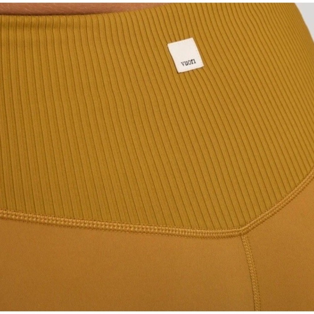 Vuori Ultra High Rise Rib Studio Stretch Leggings In Dark Golden Size XS - Picture 2 of 7